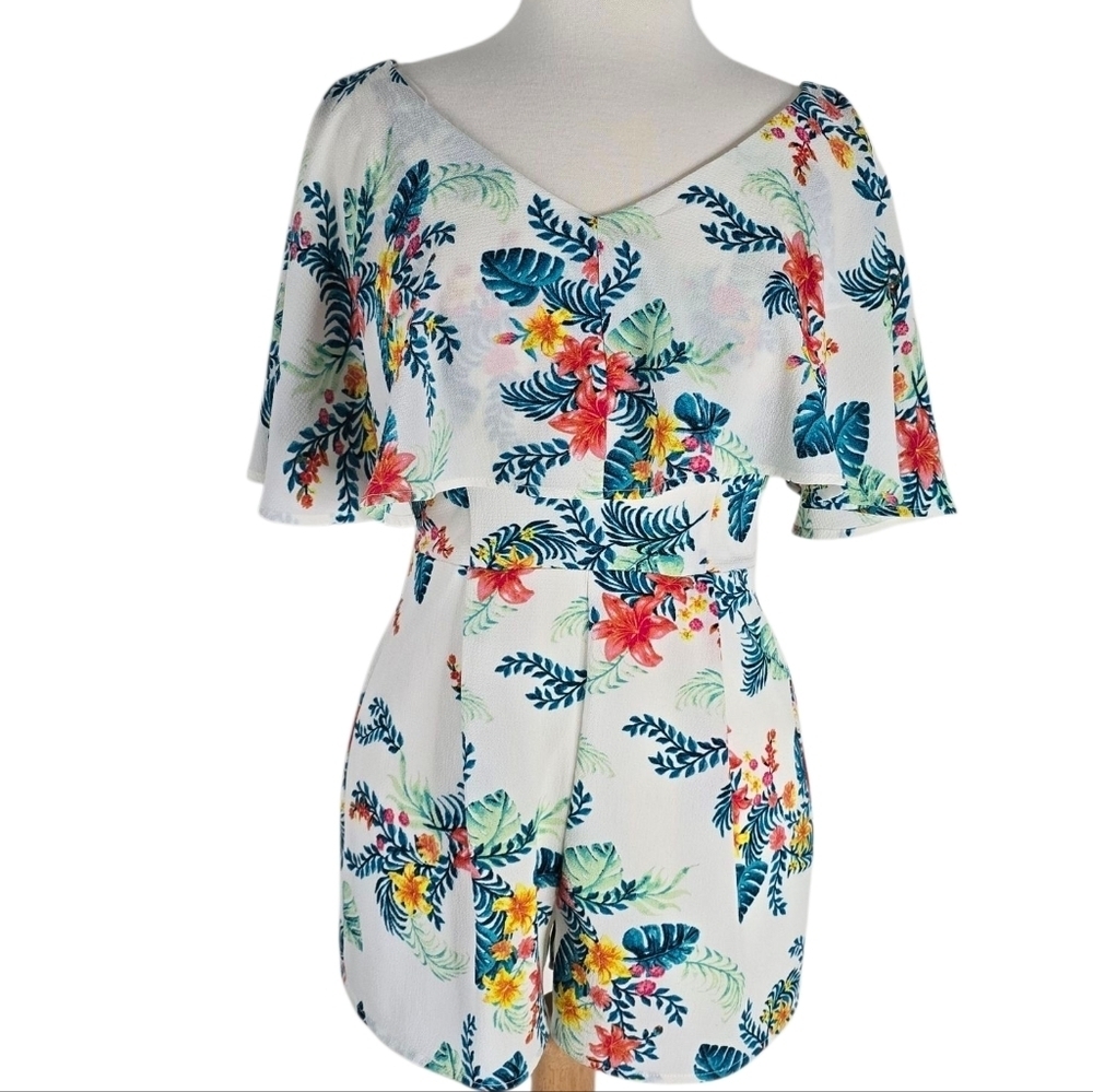 Love & Piece Tropical Floral Crepe Romper Open Back Size S Resort Summer Beach